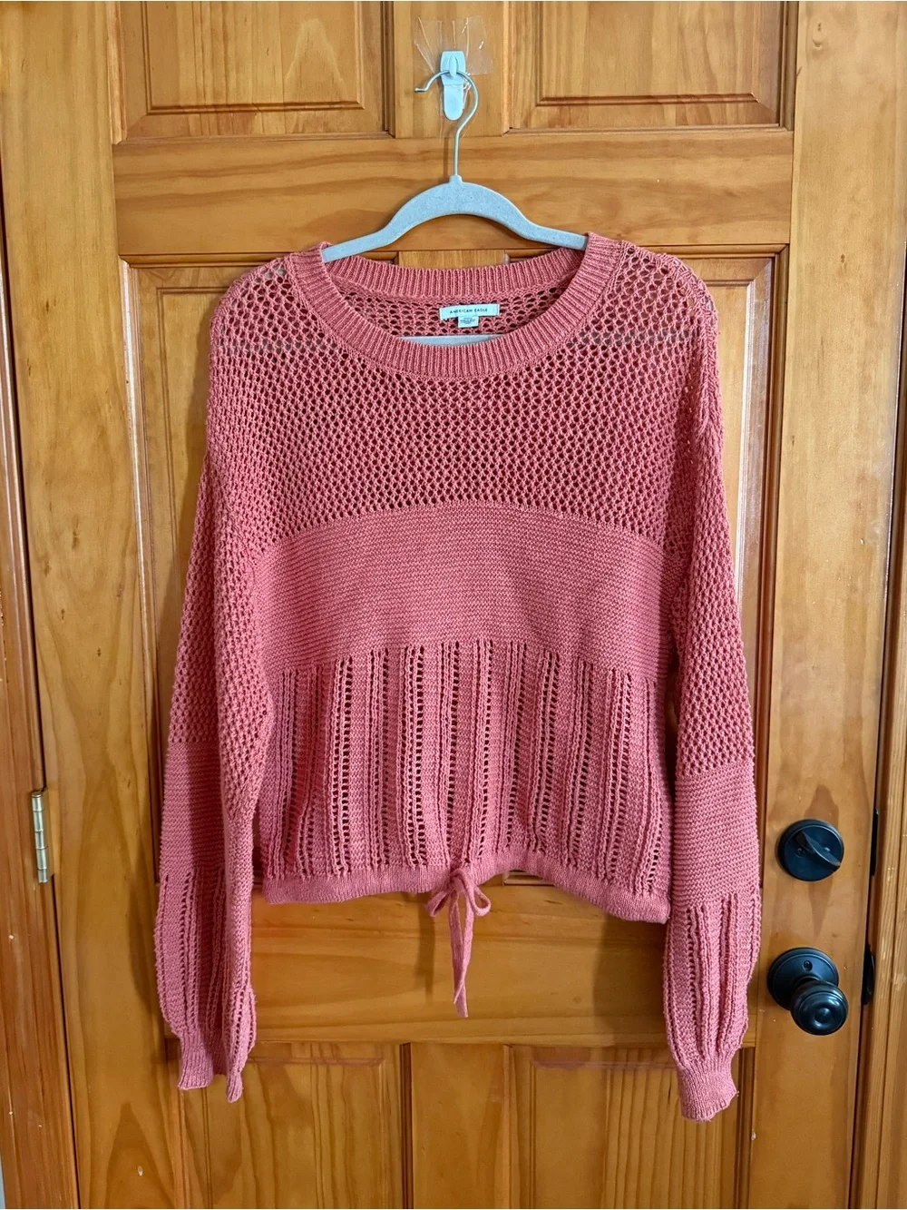 American Eagle Crochet Open Knit Crop Sweater Coral Salmon Womens Medium